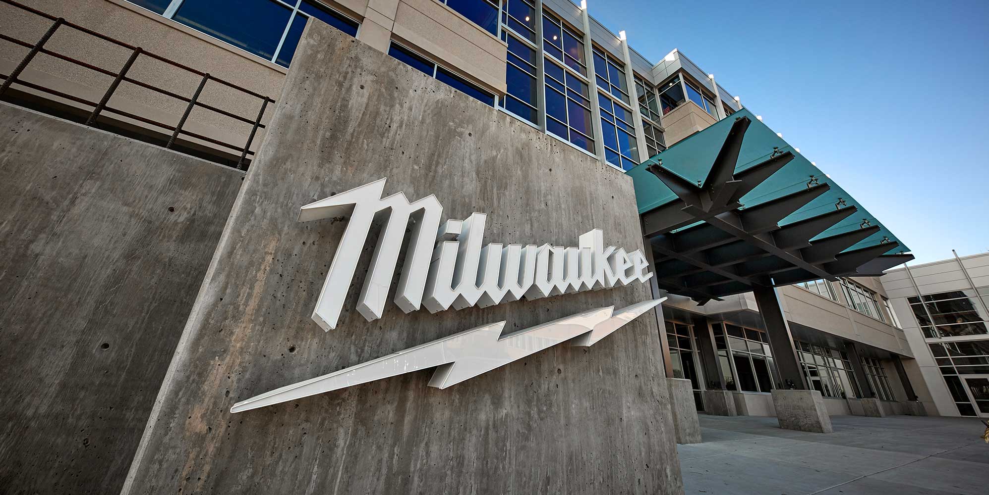 Milwaukee_Building